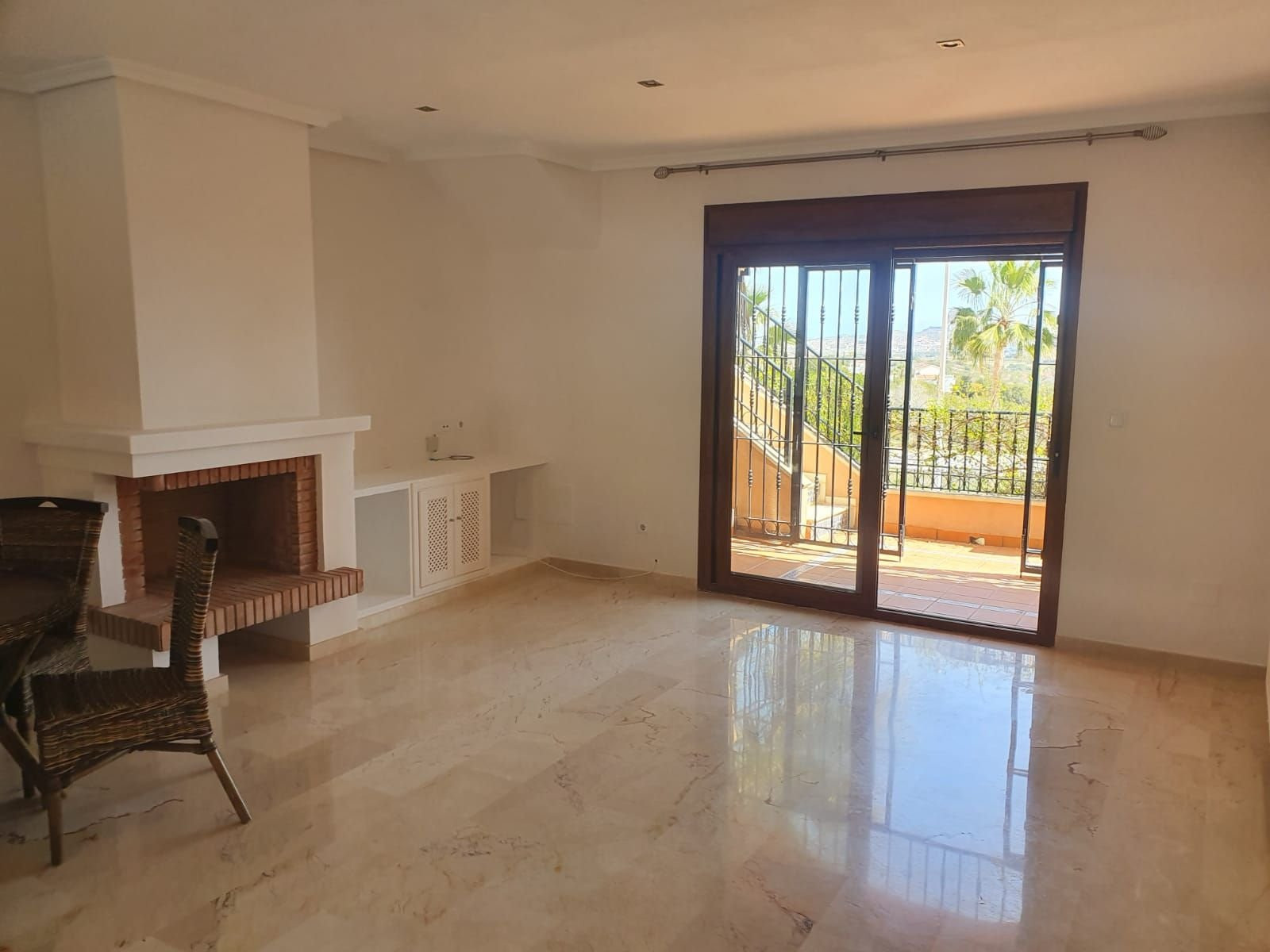 For sale of chalet in Algorfa