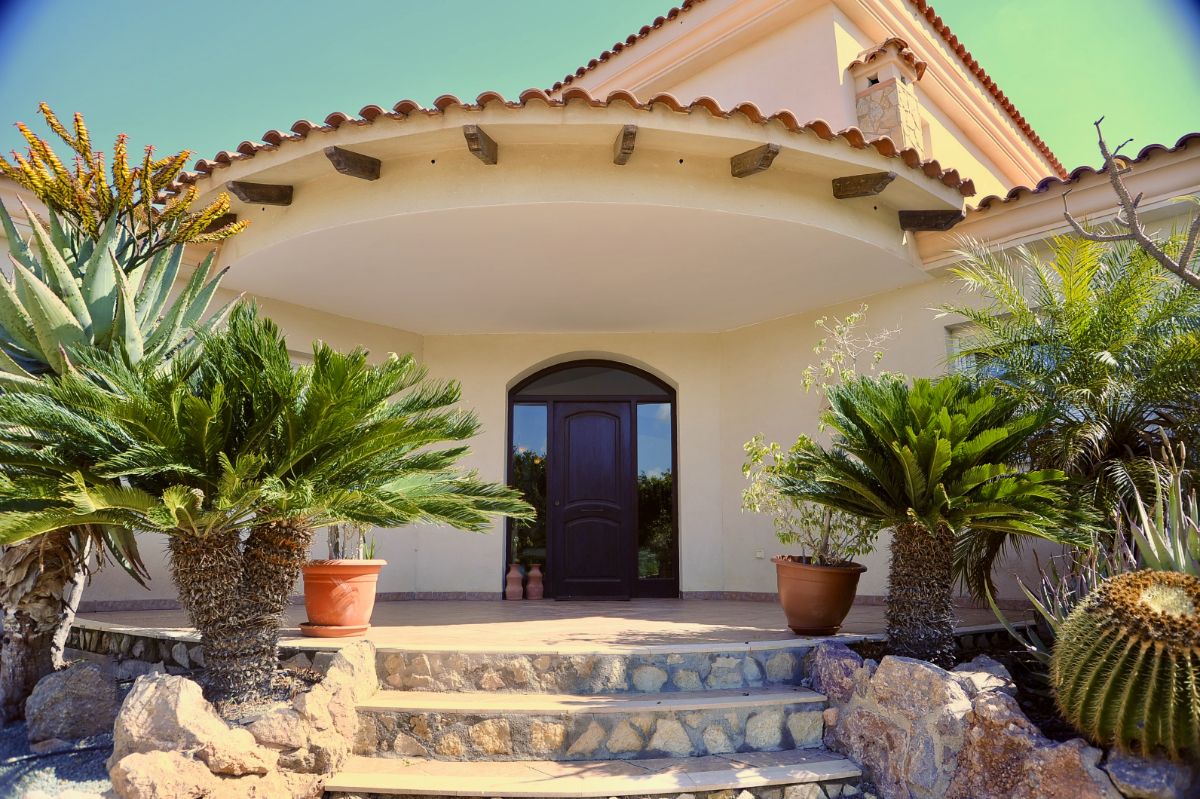 For sale of villa in Vera