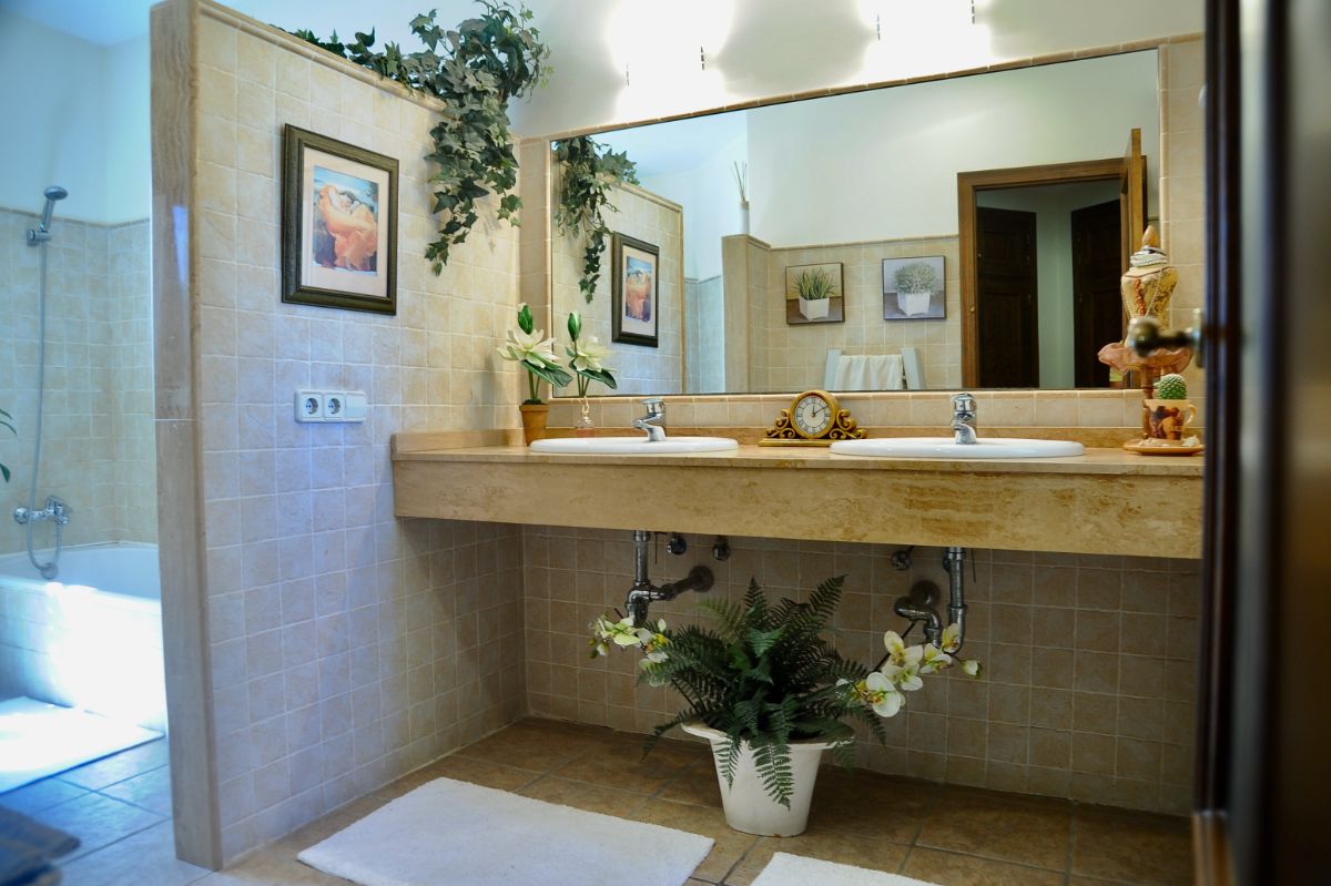For sale of villa in Vera