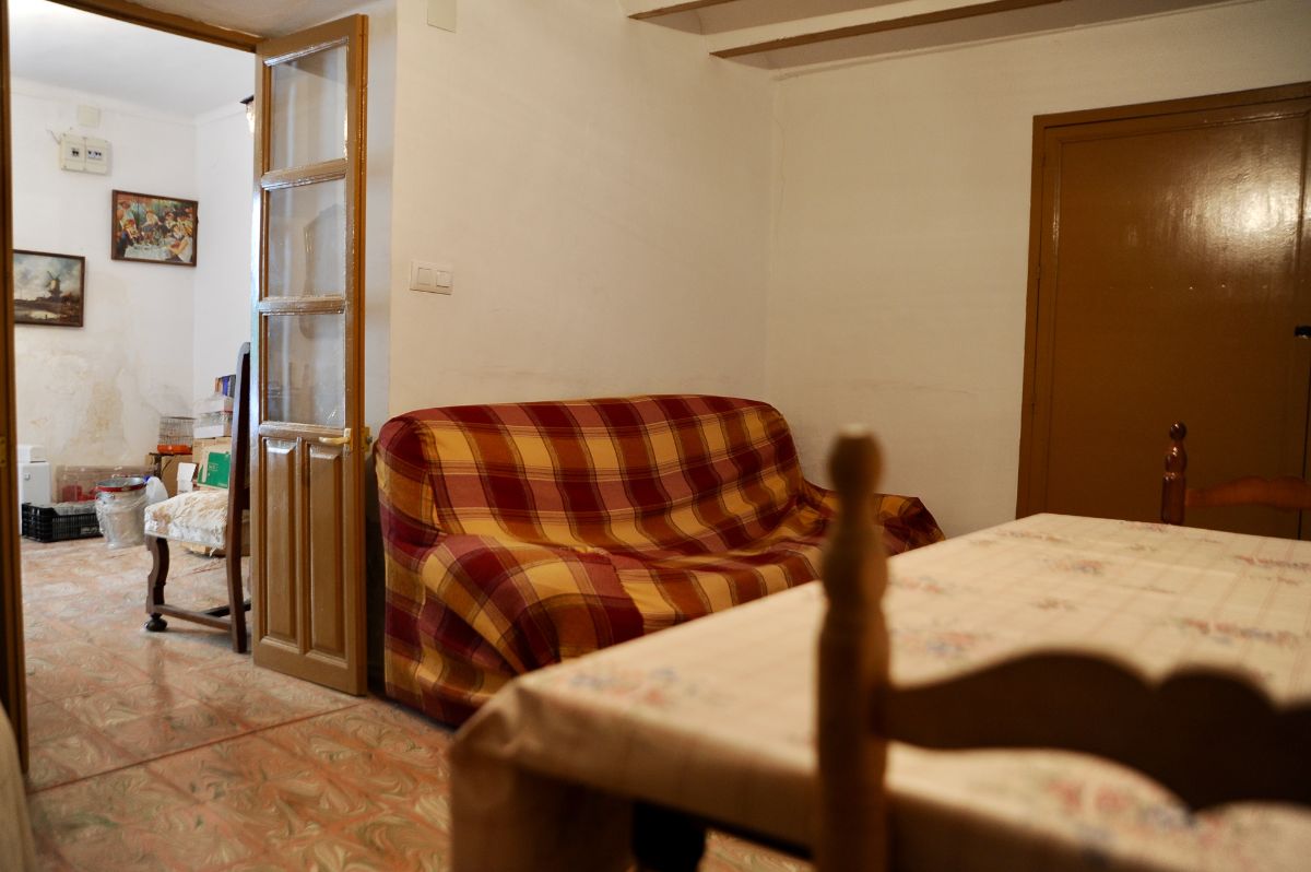 For sale of house in Vélez-Blanco