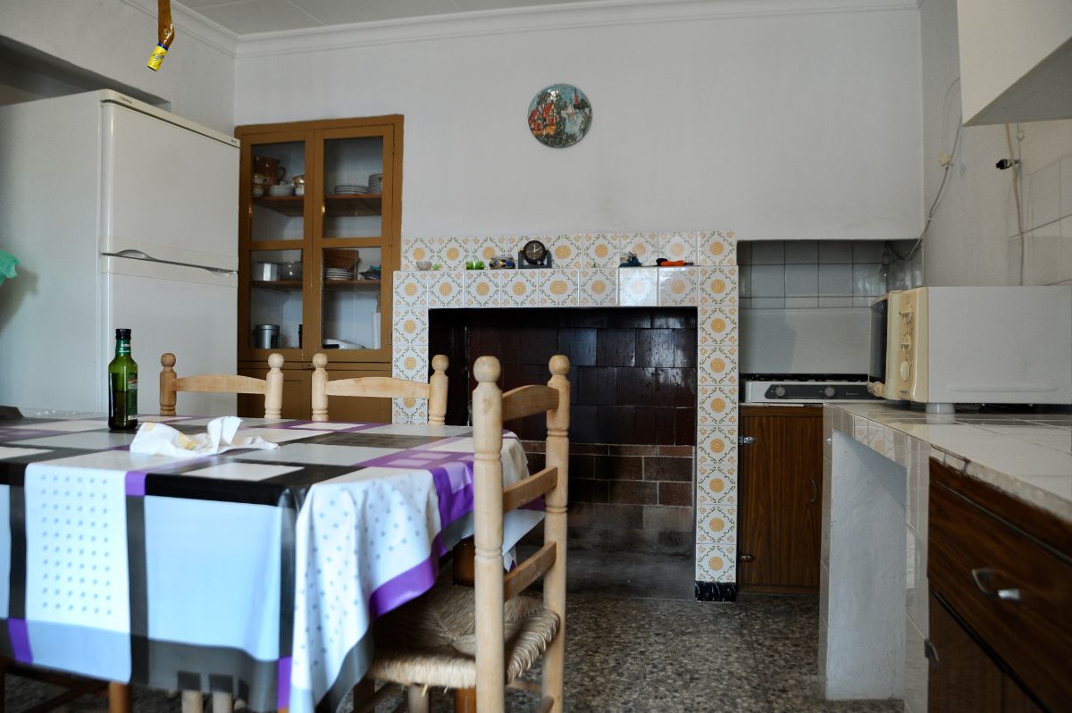 For sale of house in Vélez-Blanco