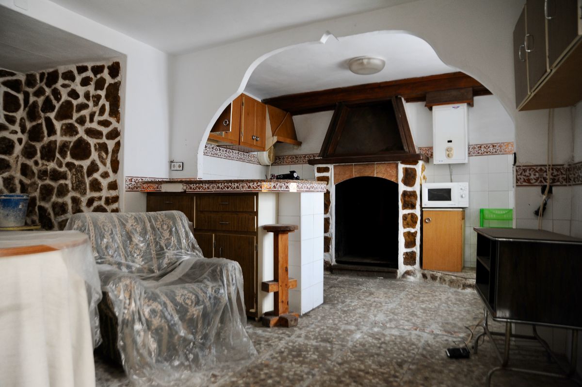 For sale of house in Vélez-Blanco