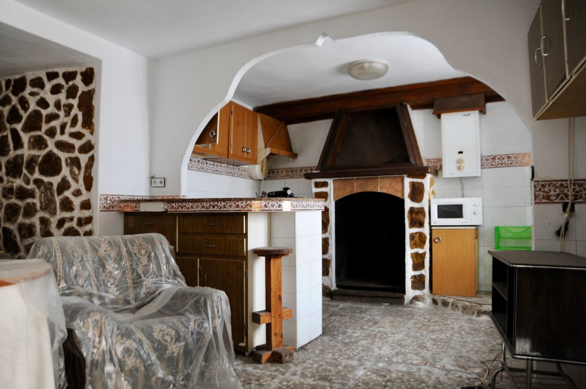 For sale of house in Vélez-Blanco