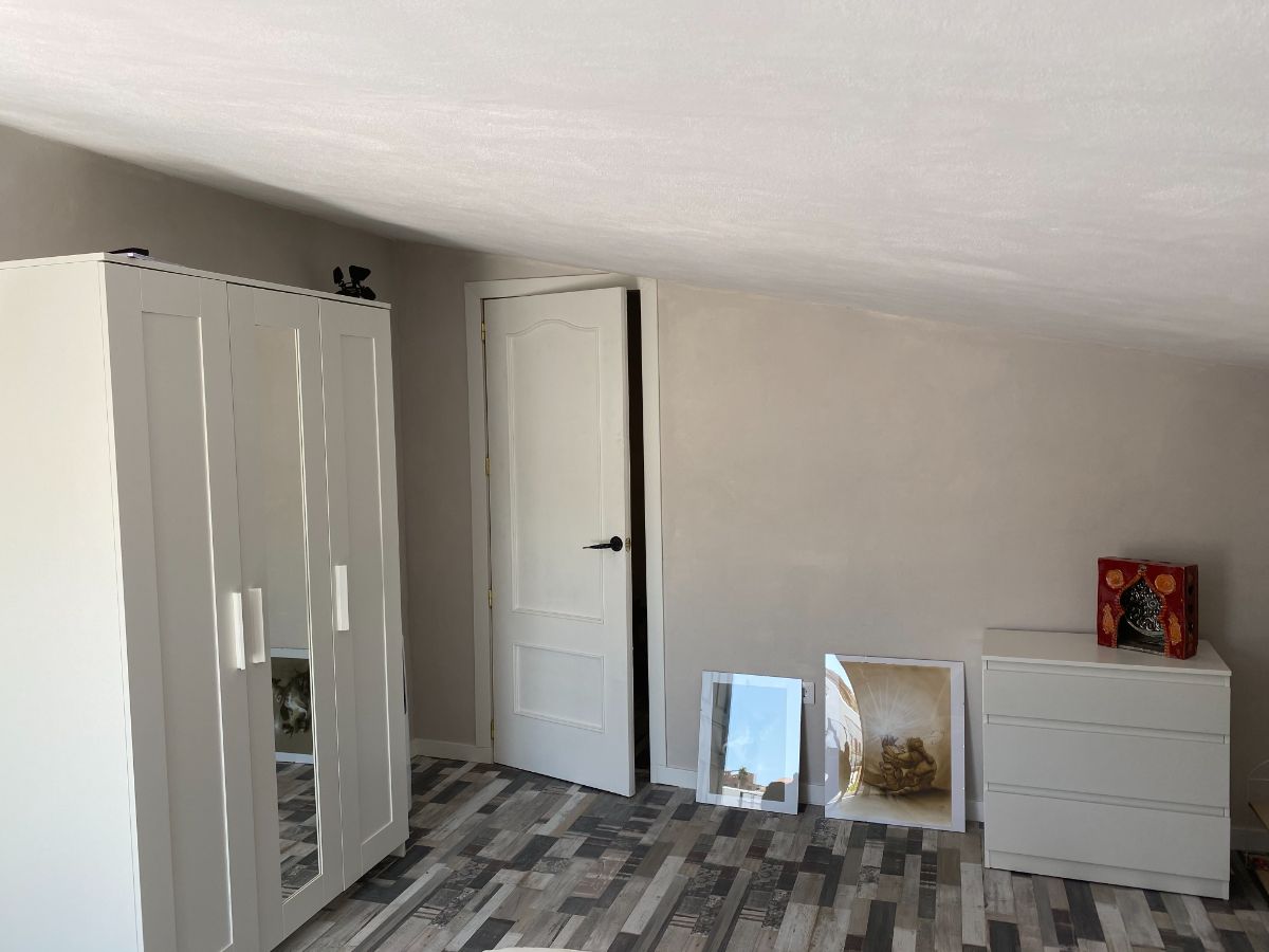 For sale of hotel in Oria
