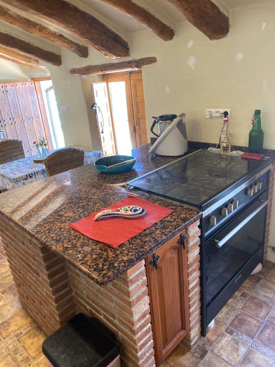 For sale of hotel in Oria