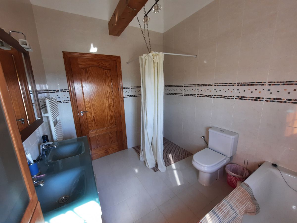 For sale of hotel in Huércal-Overa