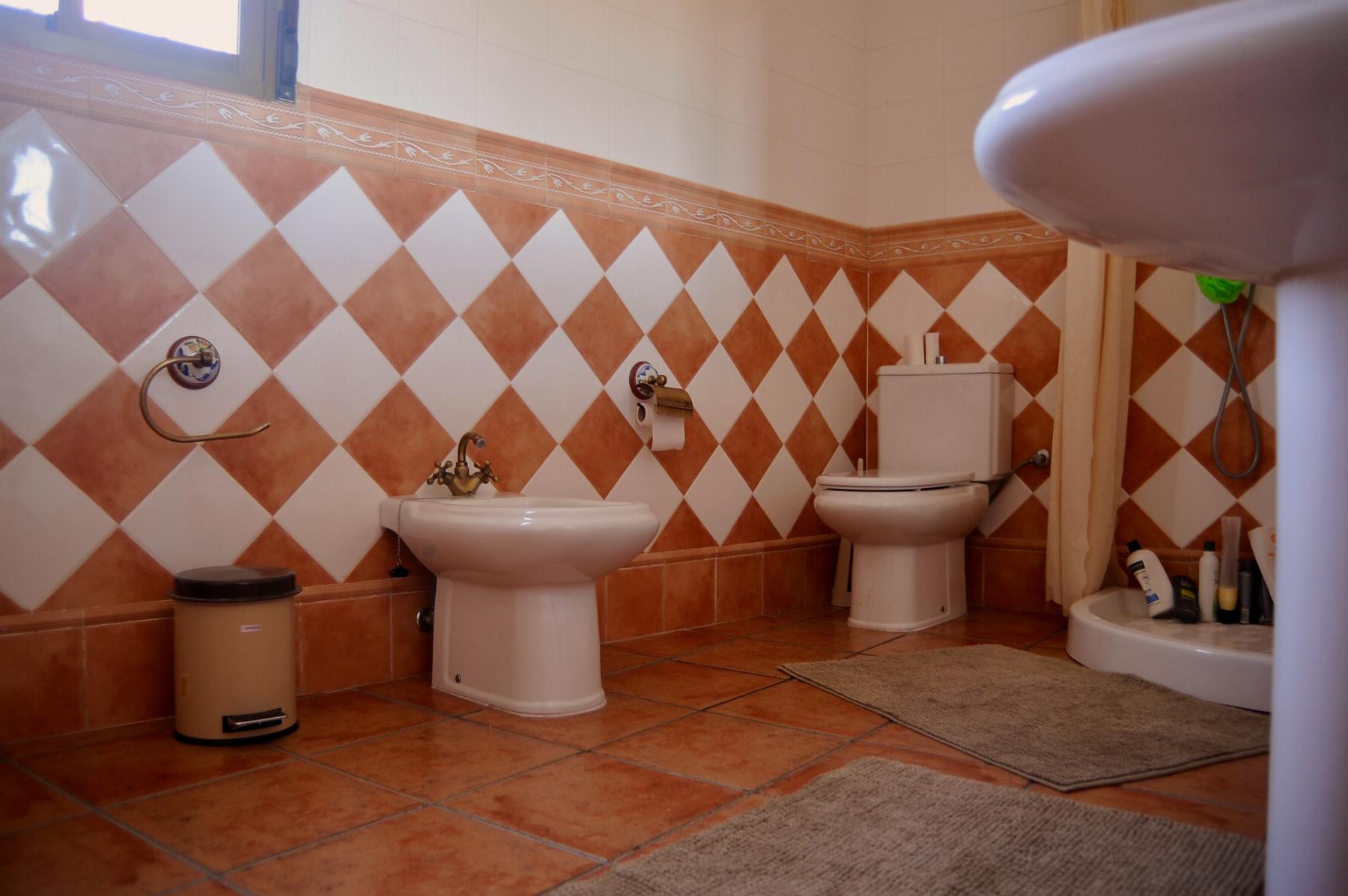 For sale of house in Vélez-Rubio