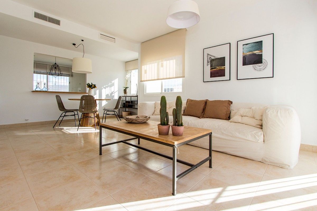 For sale of villa in Lorca