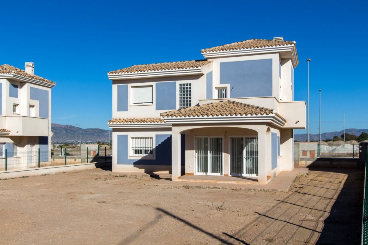 For sale of villa in Lorca