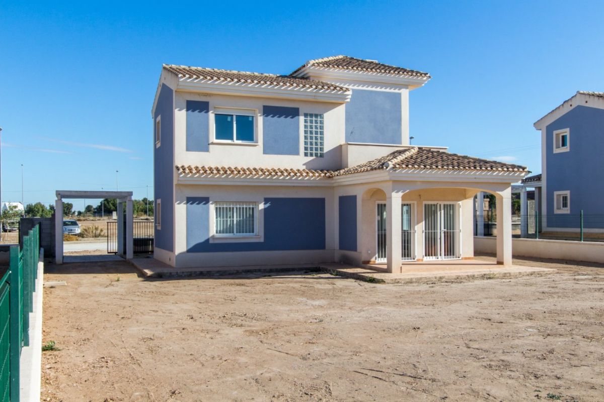 For sale of villa in Lorca