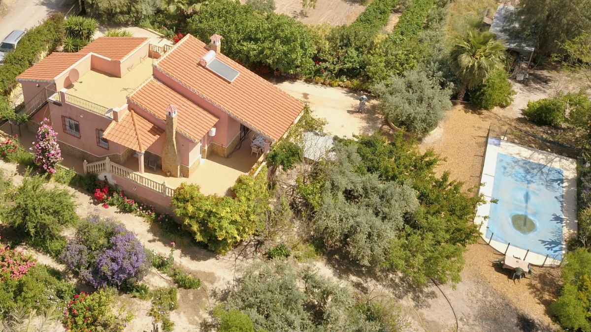 Venta de villa en Huércal-Overa