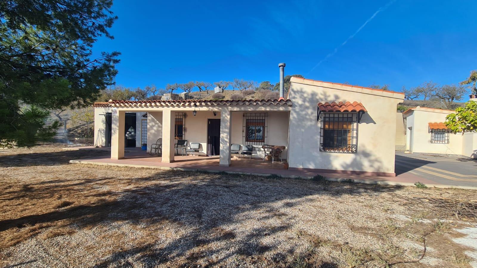 For sale of bungalow in Vélez-Rubio