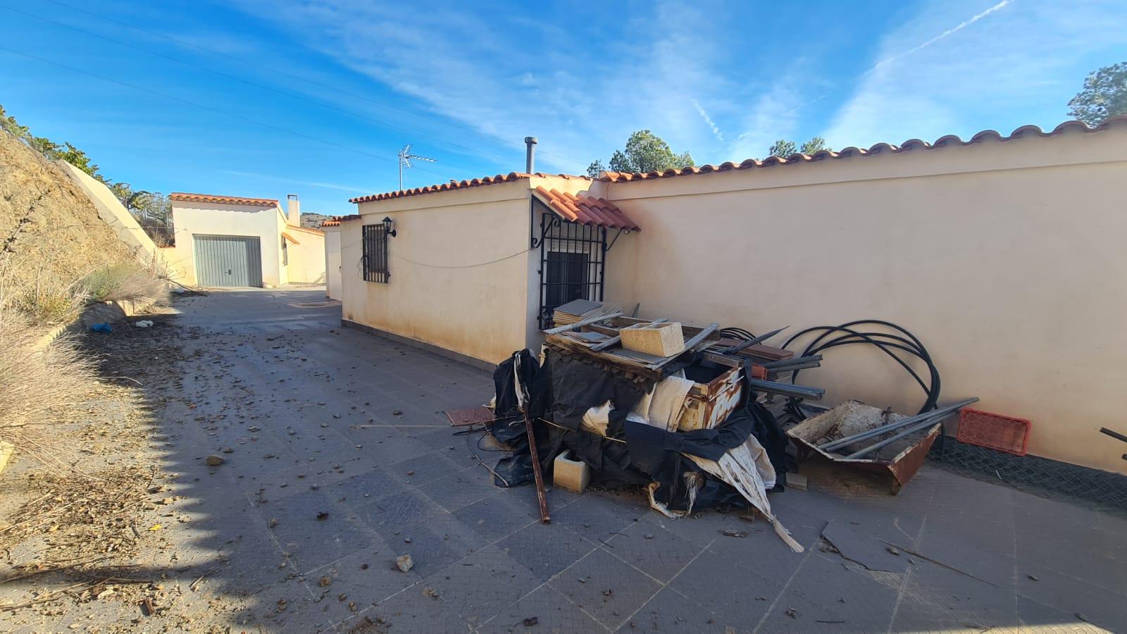 For sale of bungalow in Vélez-Rubio