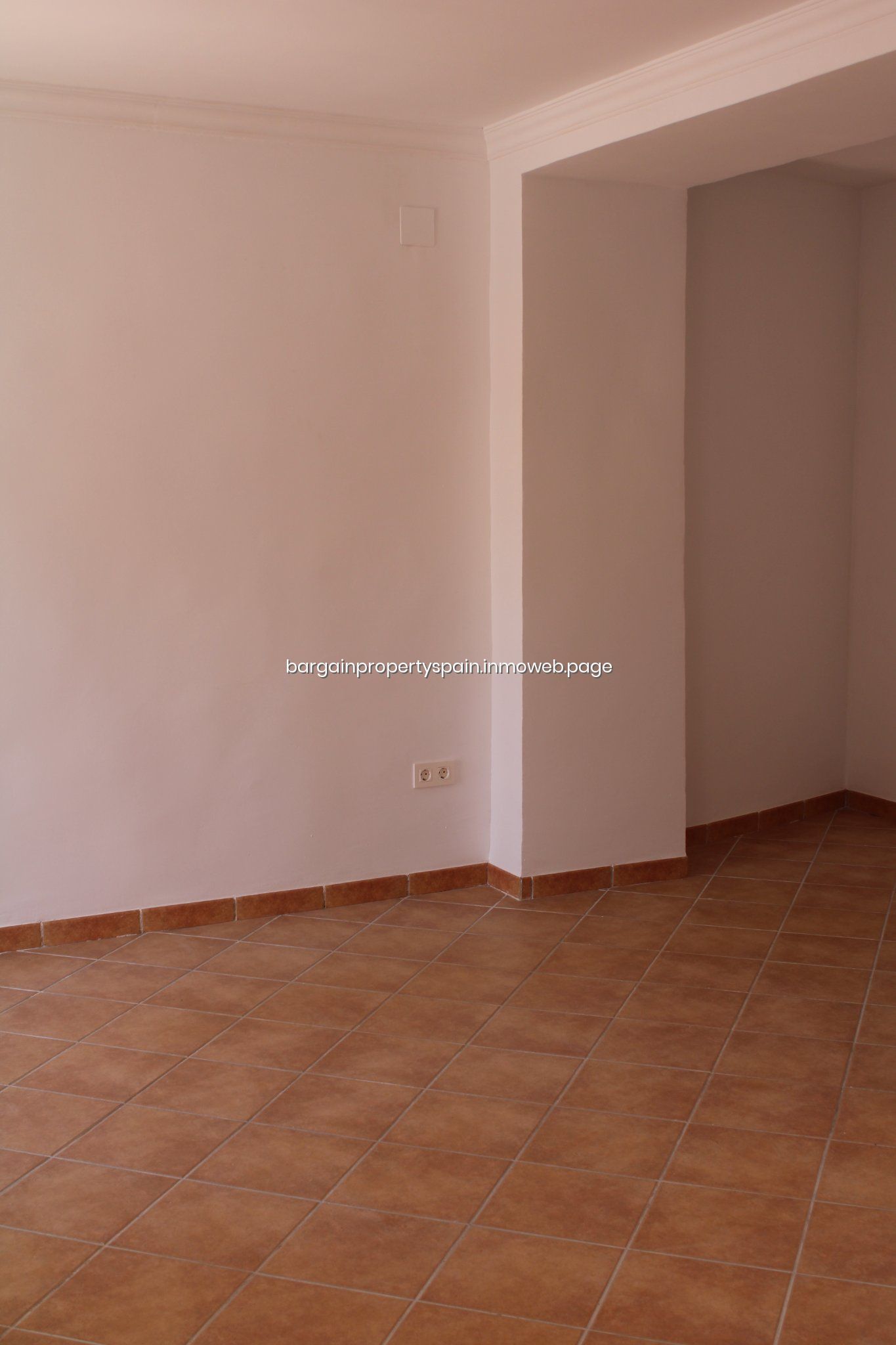 For sale of building in Zújar