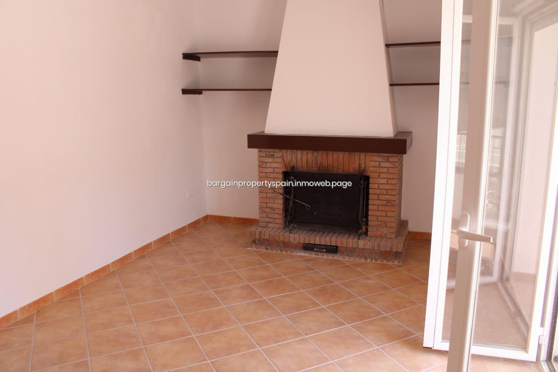For sale of building in Zújar