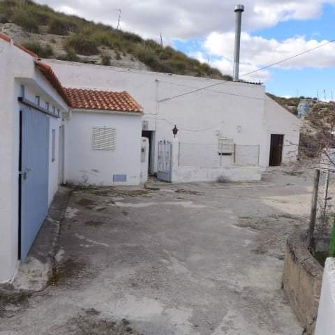 For sale of rural property in Benamaurel