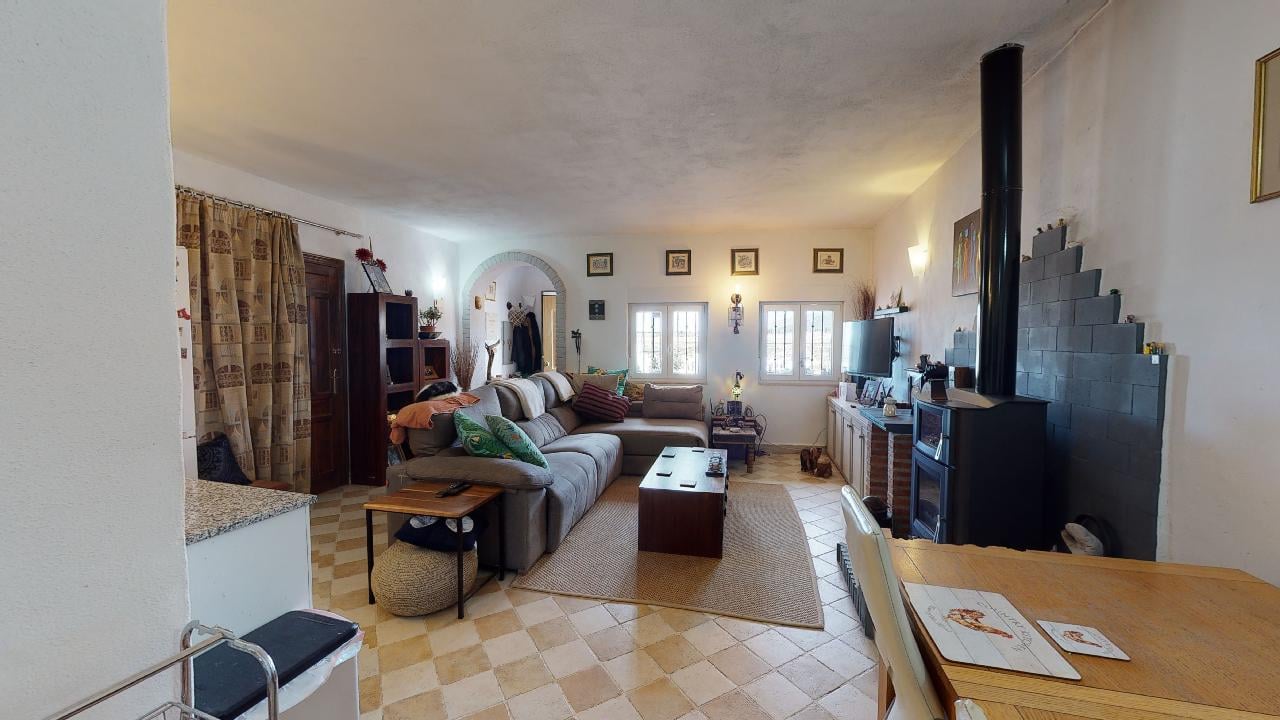 For sale of house in Huéscar