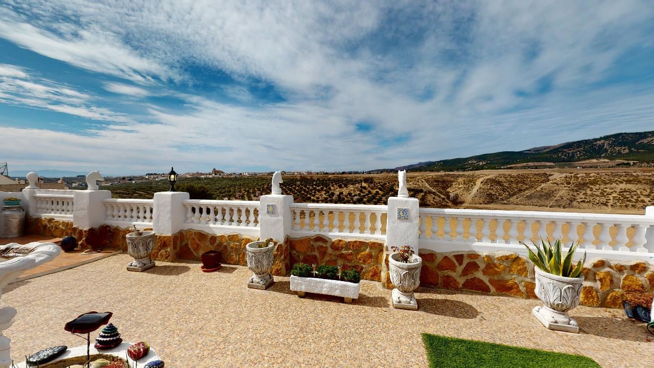 For sale of house in Huéscar