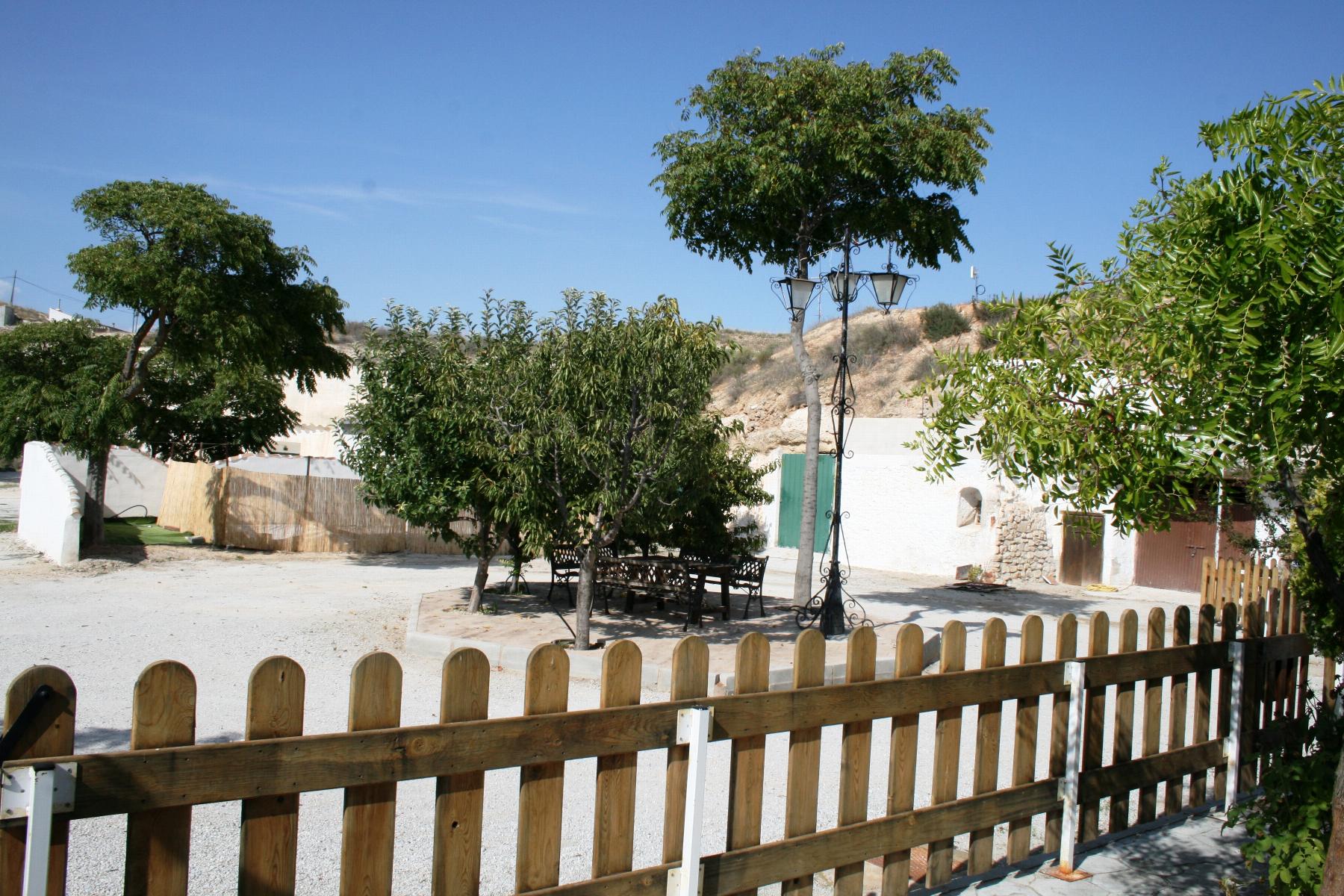 For sale of house in Orce