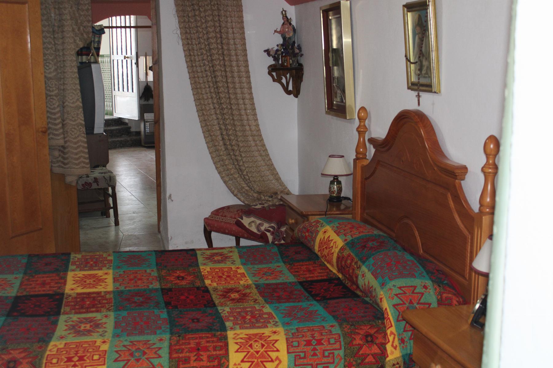 For sale of house in Castilléjar
