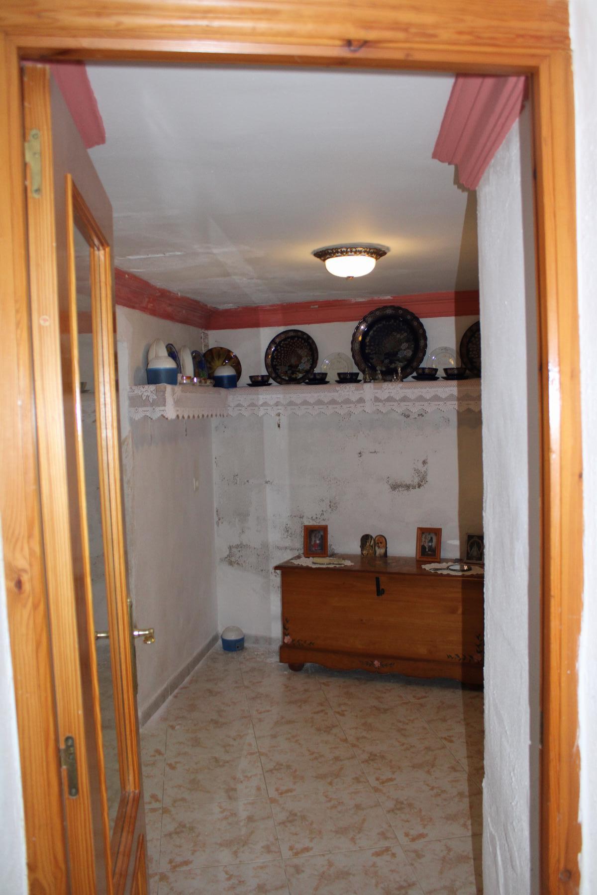 For sale of house in Castilléjar