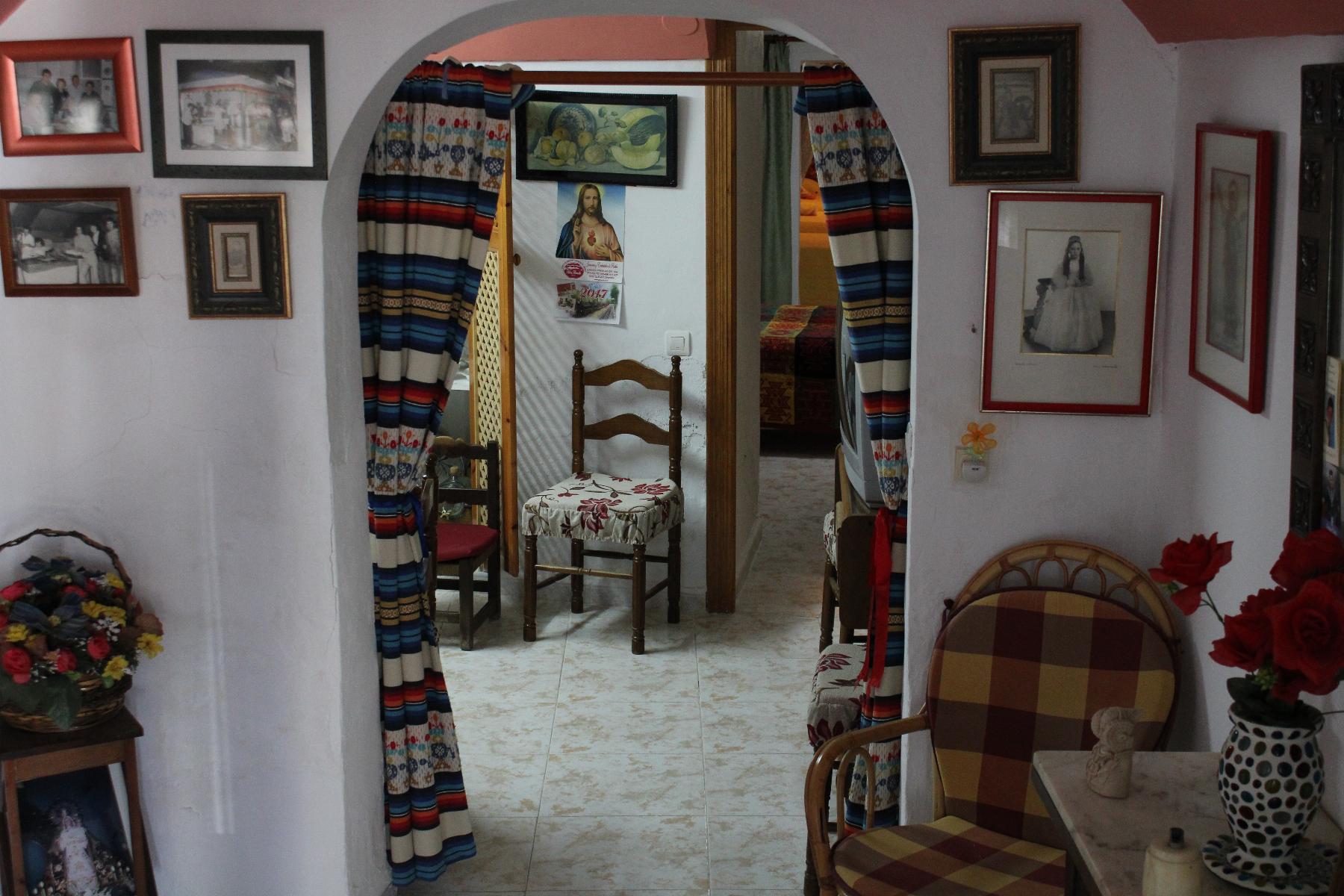 For sale of house in Castilléjar