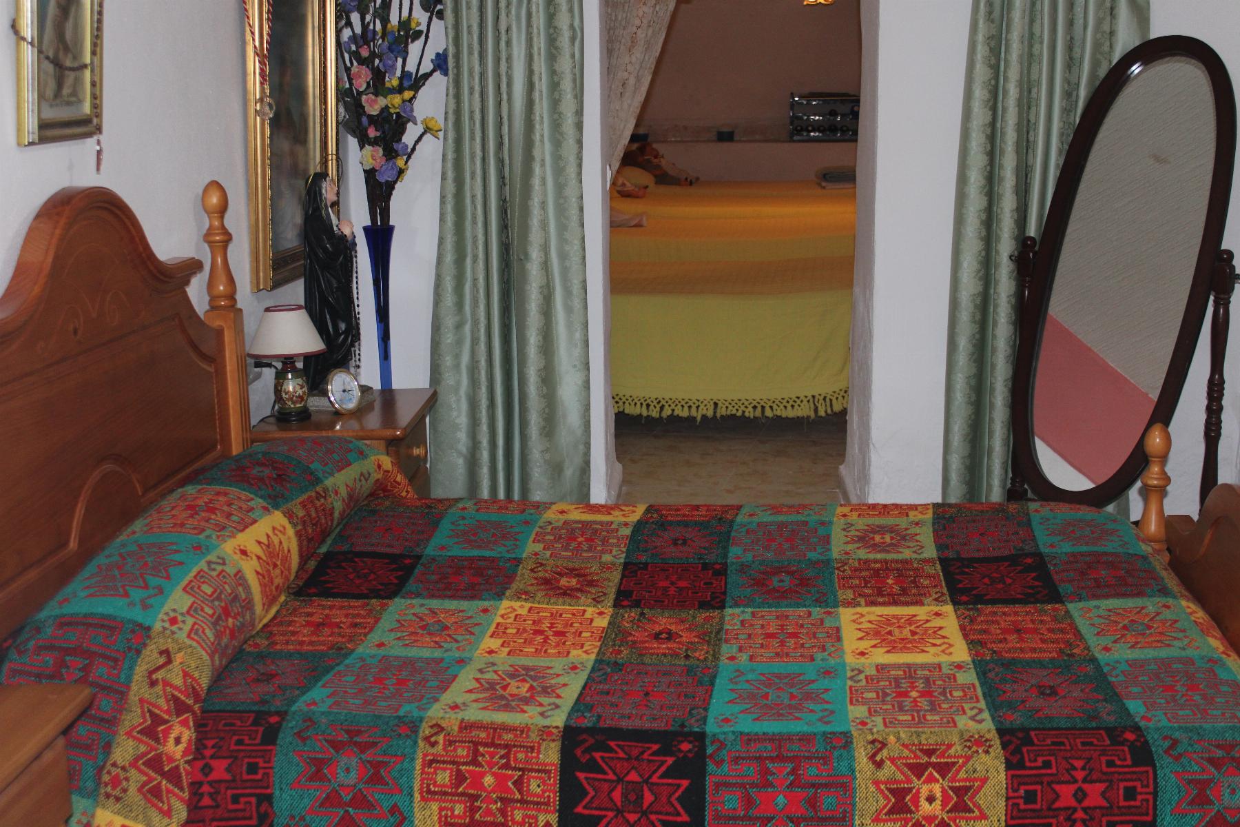 For sale of house in Castilléjar
