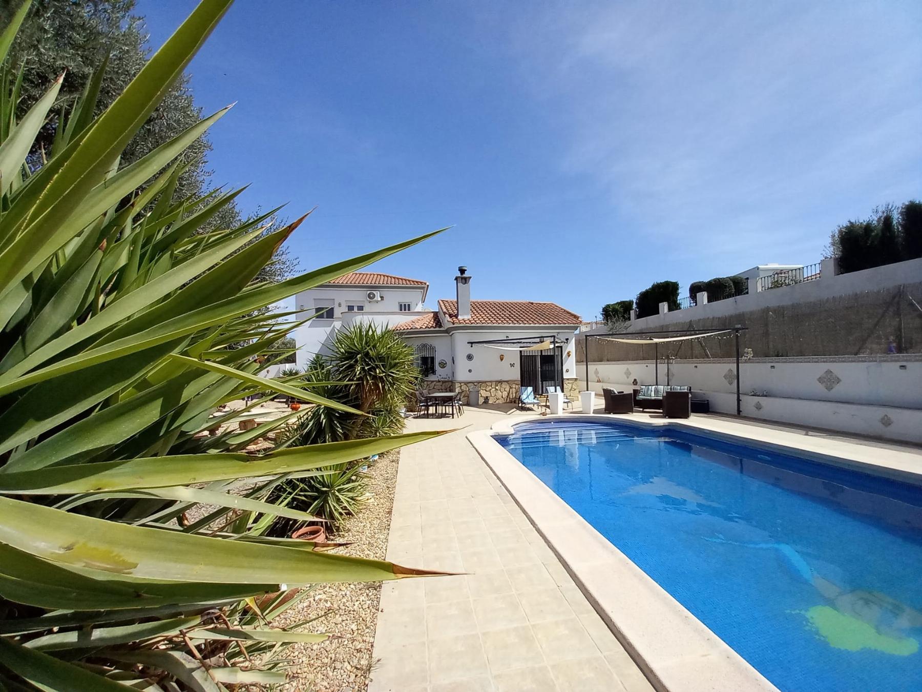 For sale of house in Albox