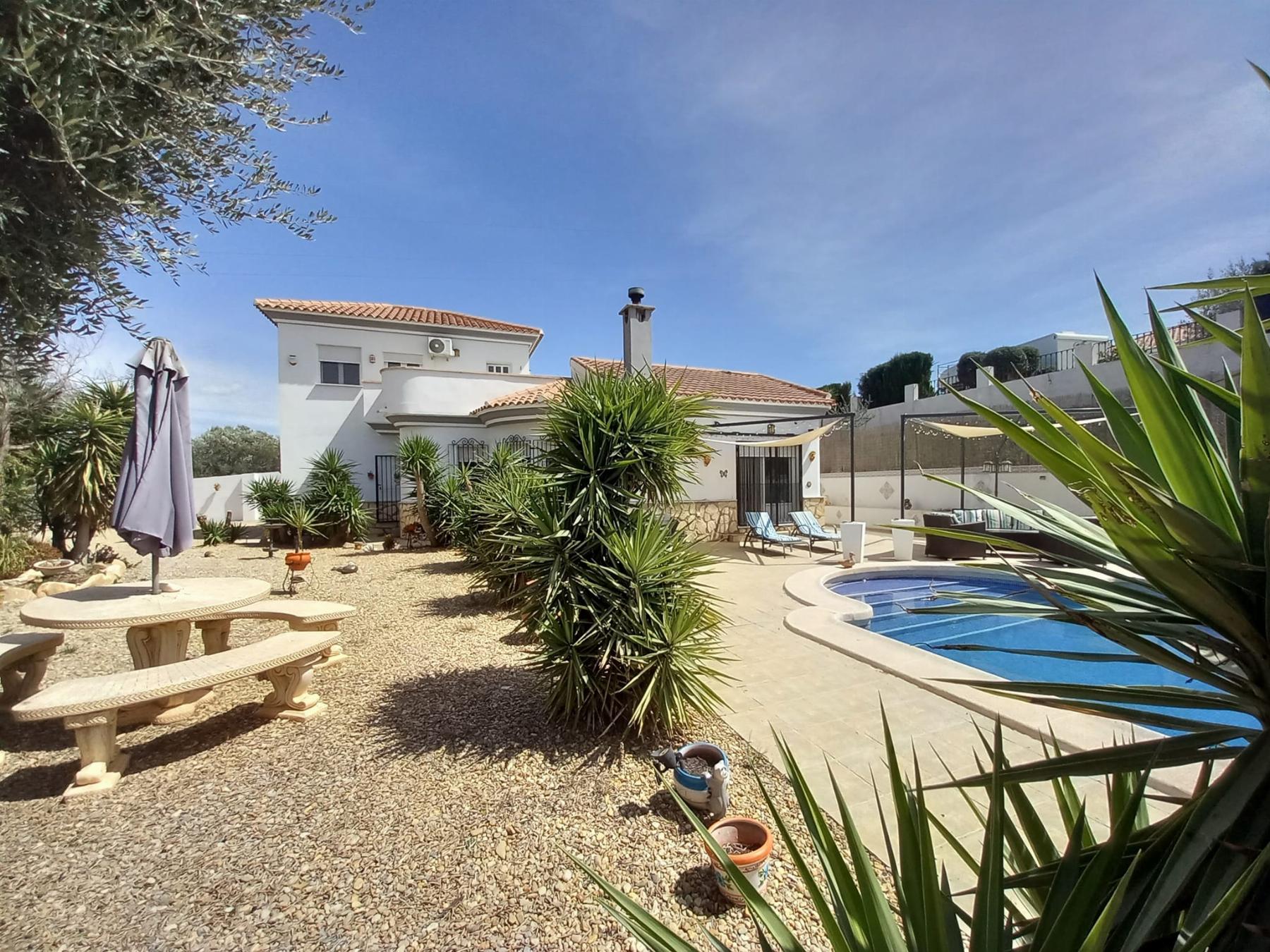For sale of house in Albox