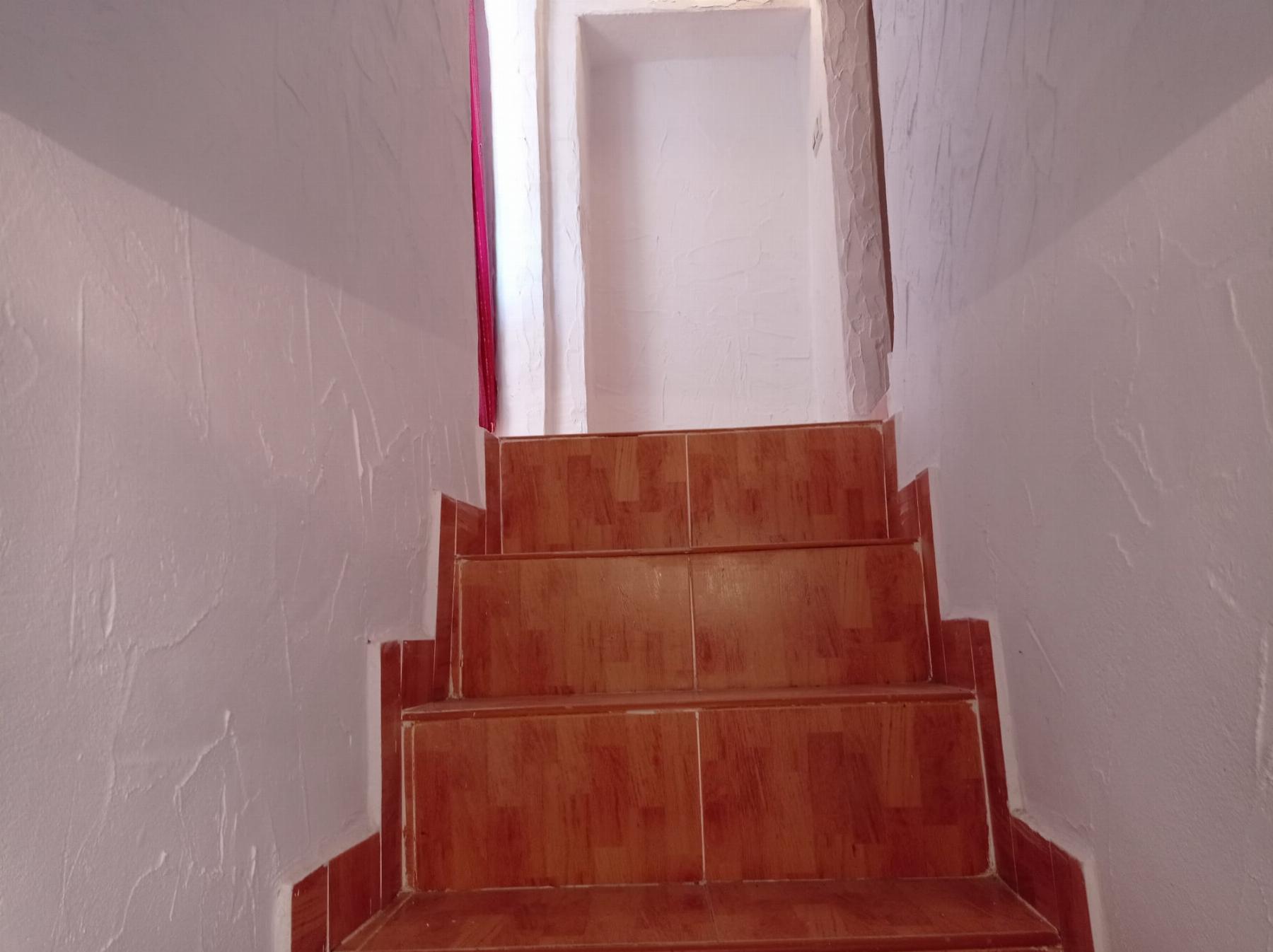 For sale of house in Hinojares