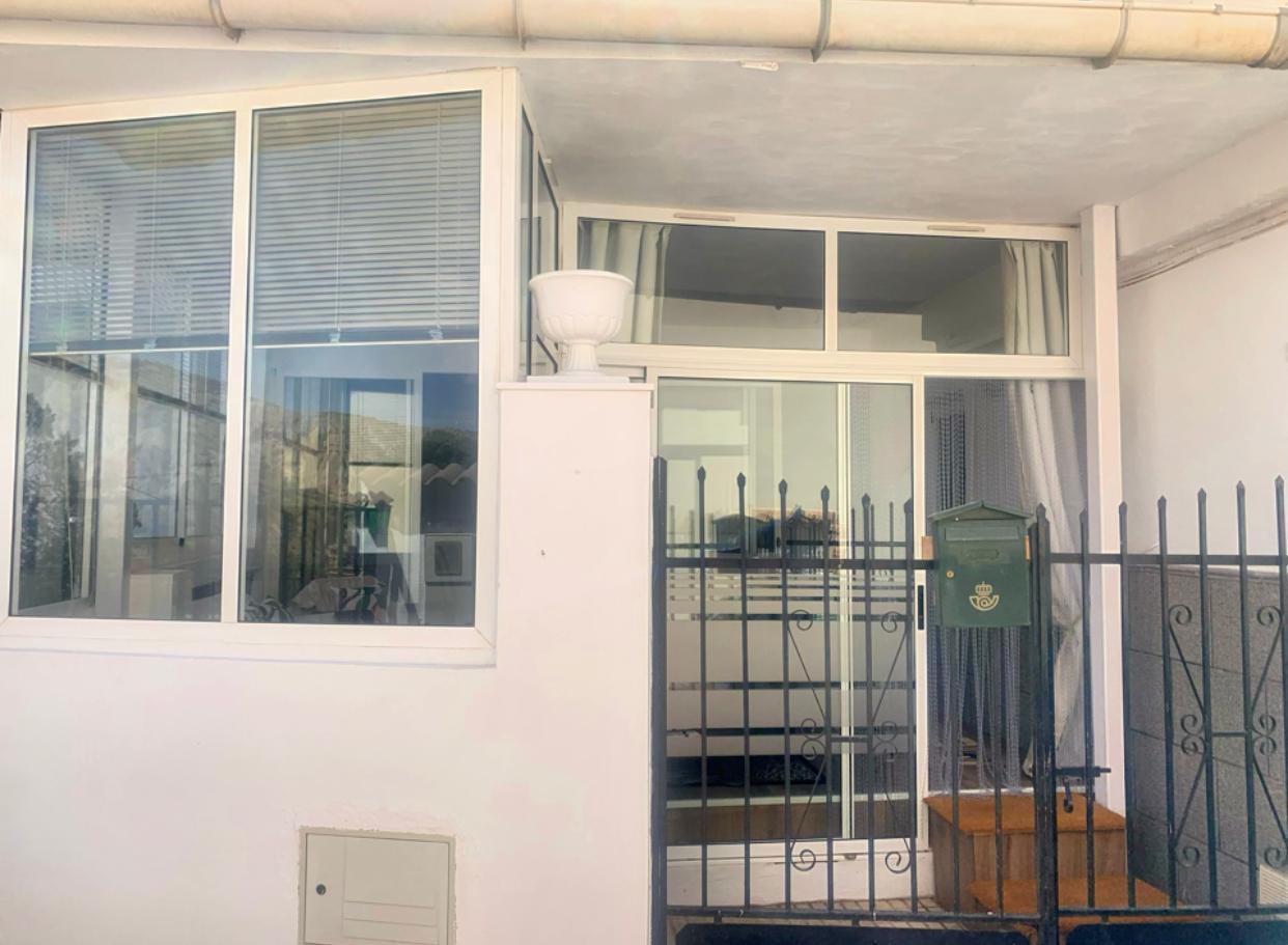 For sale of rural property in Dehesas de Guadix