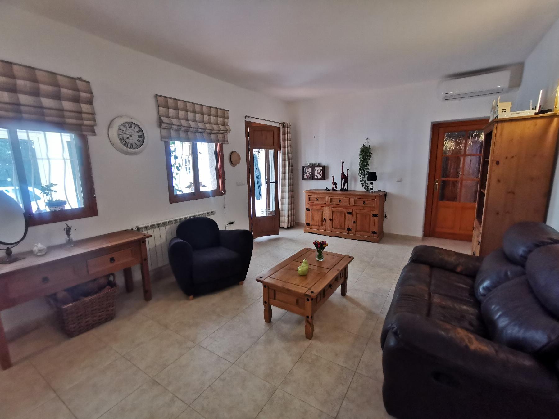 For sale of house in Vélez-Rubio