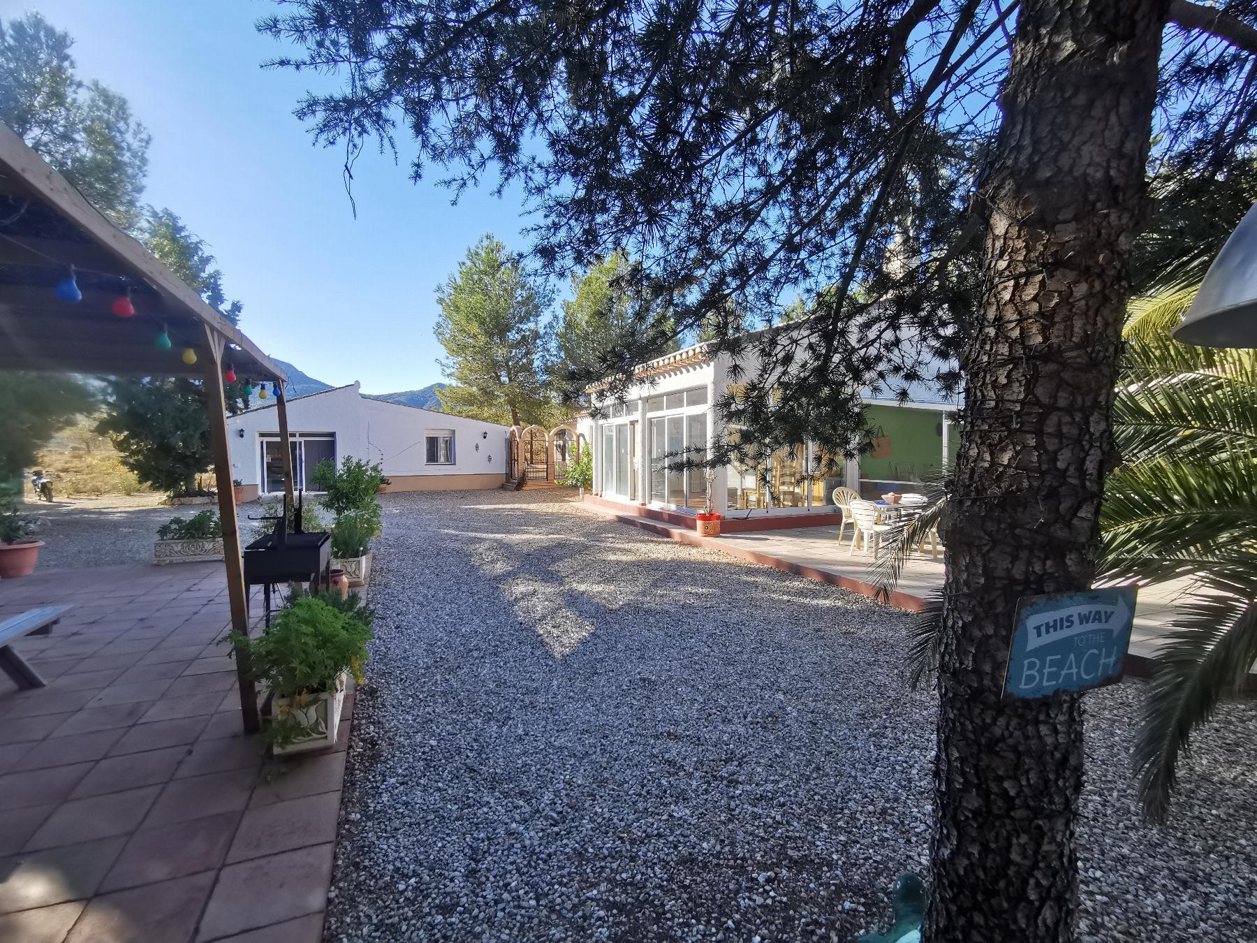 For sale of house in Vélez-Rubio