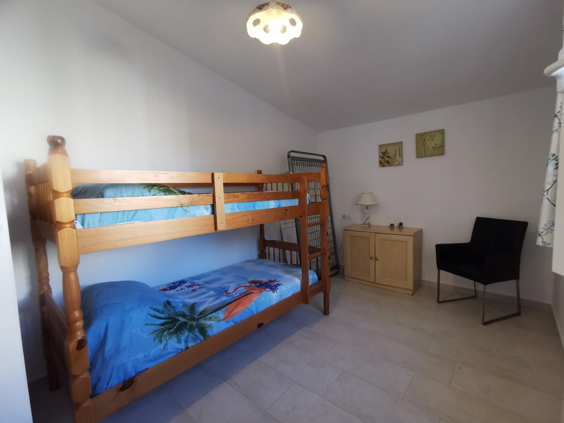 For sale of house in Vélez-Rubio