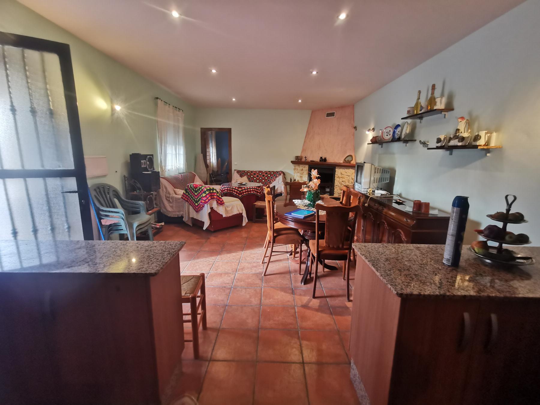 Venta de masía en Vélez-Rubio