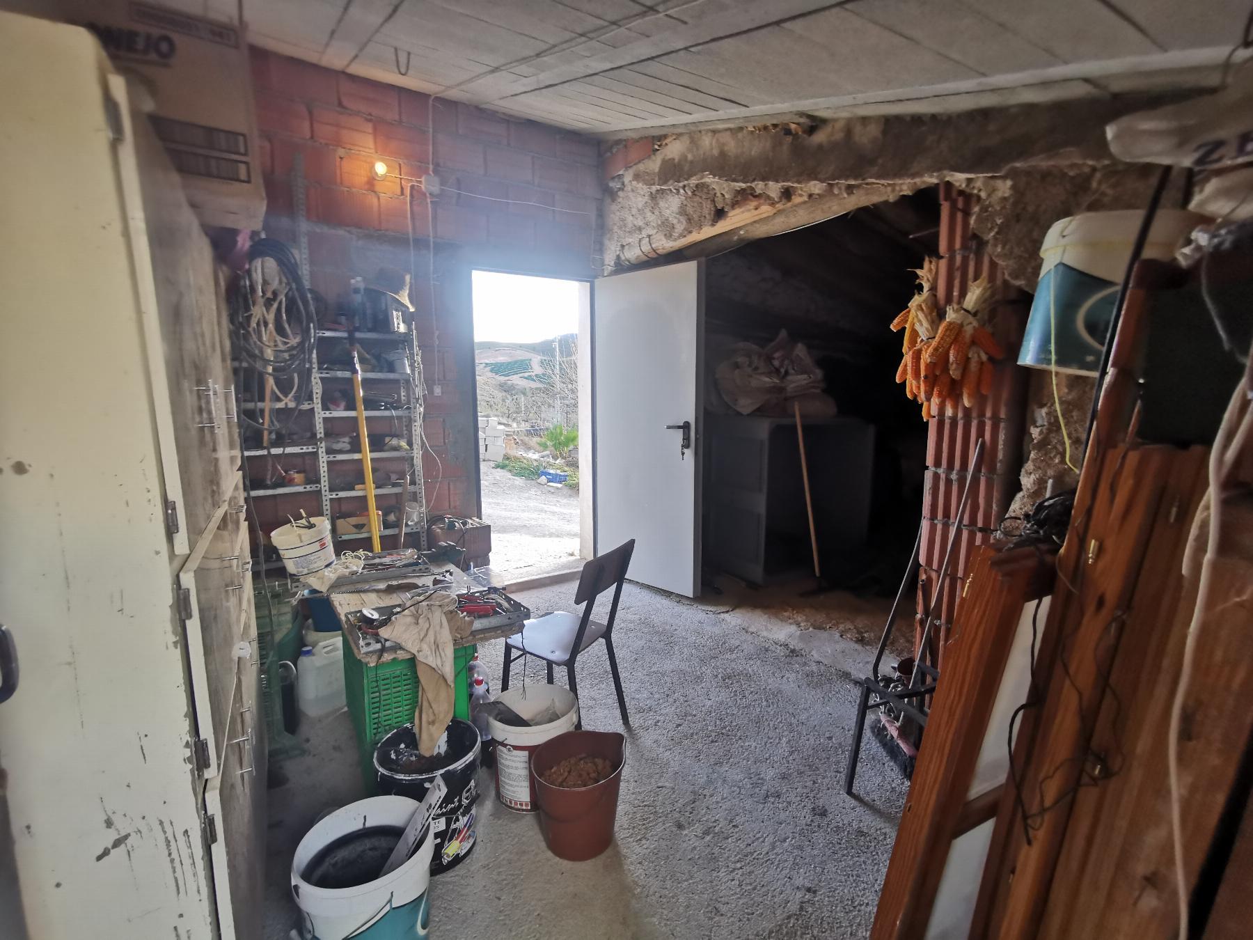 Venta de masía en Vélez-Rubio