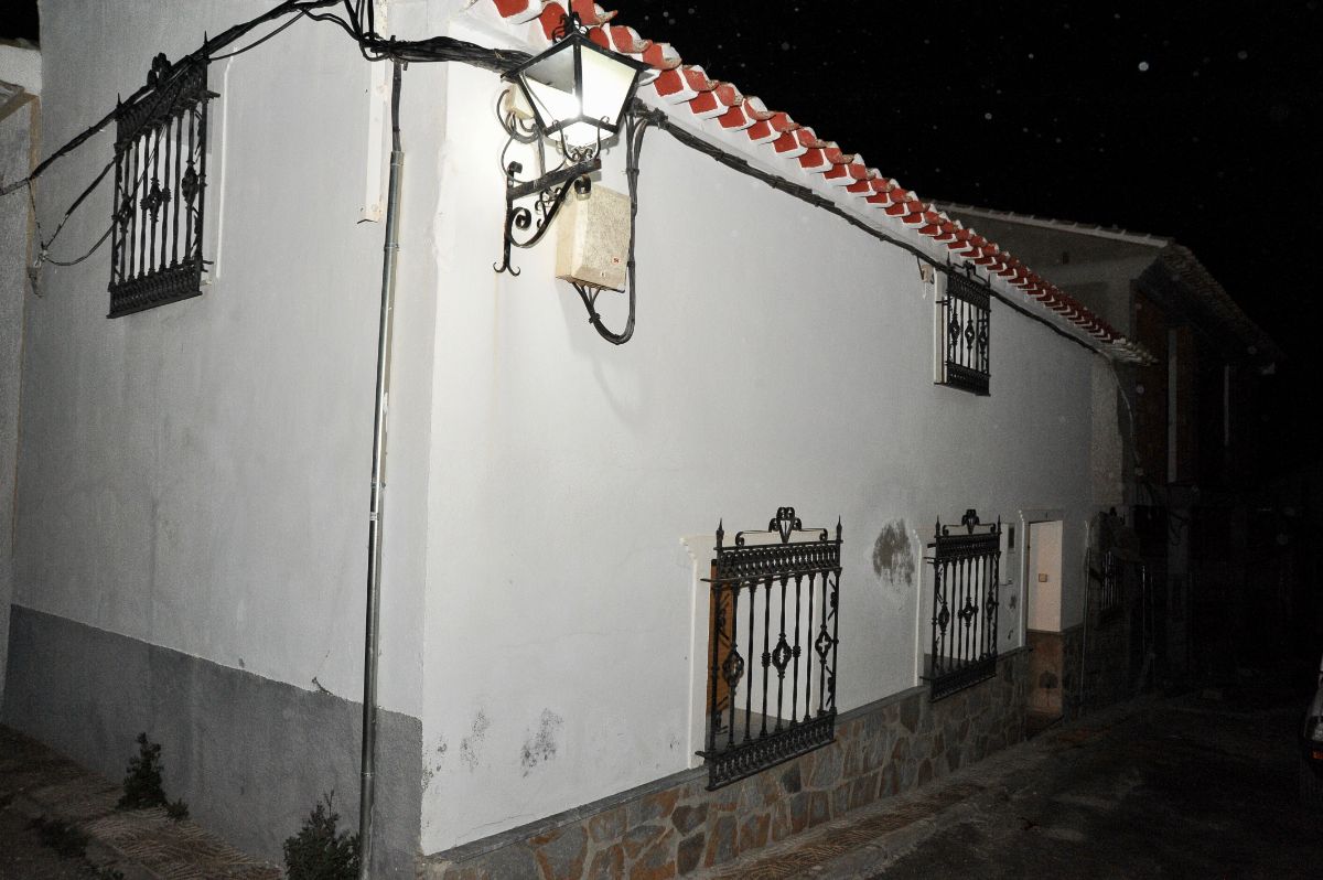 For sale of house in Vélez-Blanco