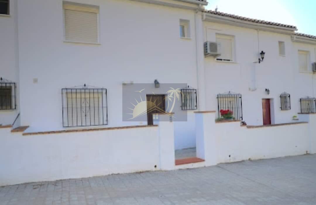 For sale of house in Vélez-Málaga