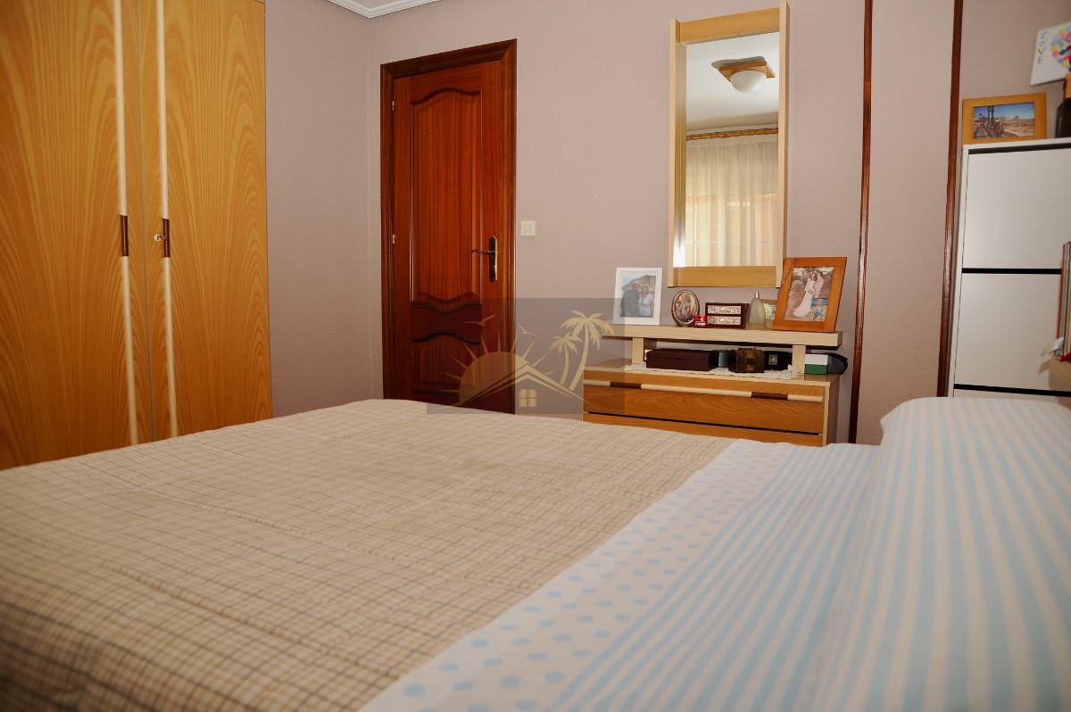 For sale of apartment in Vélez-Rubio