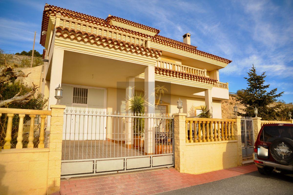 For sale of villa in Vélez-Blanco