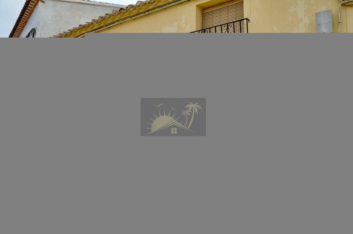 For sale of house in Vélez-Blanco