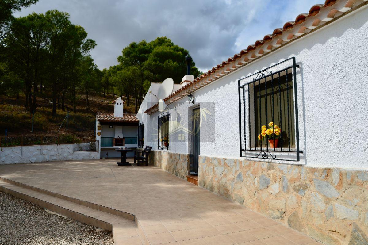 For sale of villa in Vélez-Blanco
