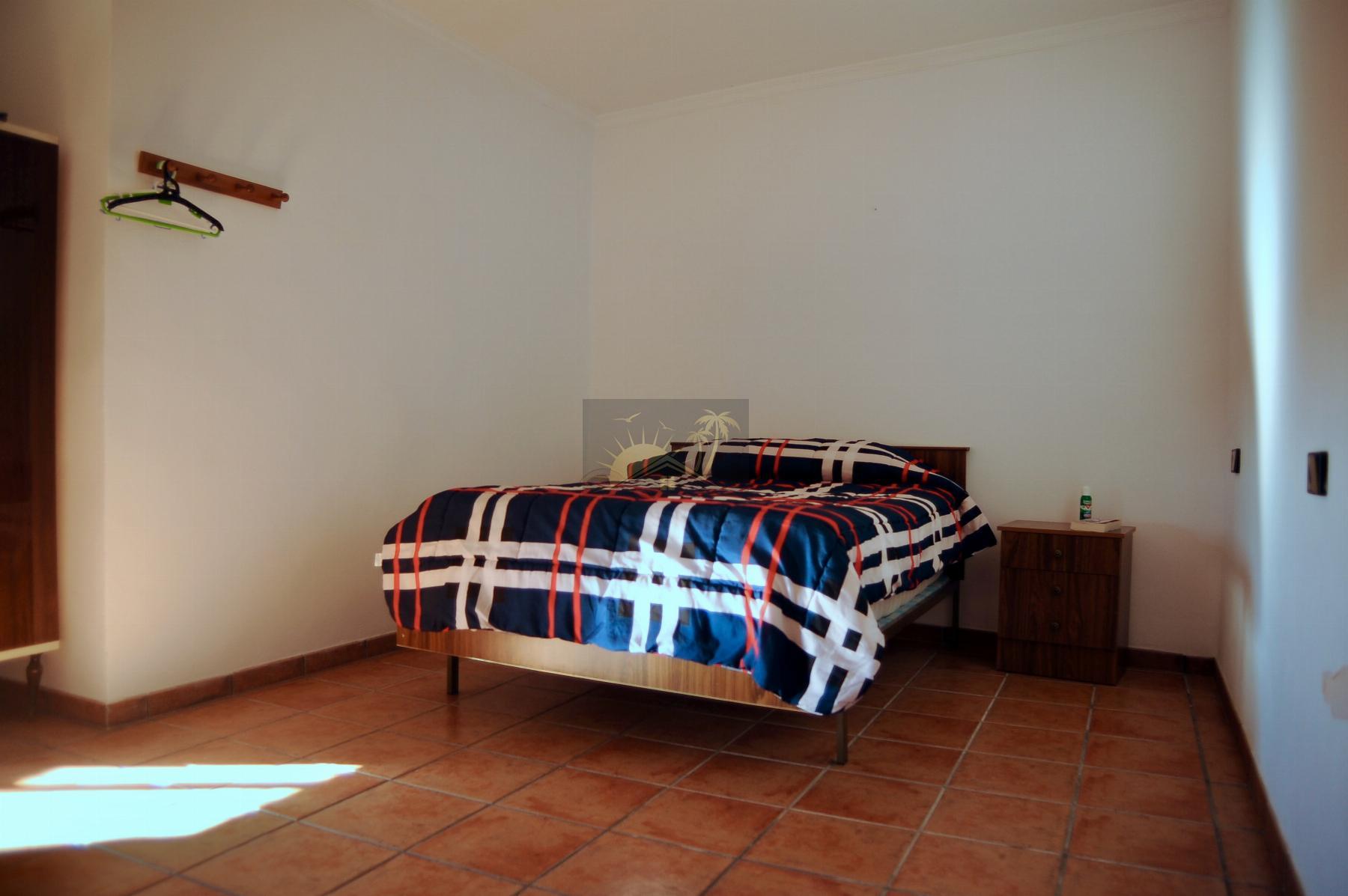 For sale of house in Vélez-Rubio