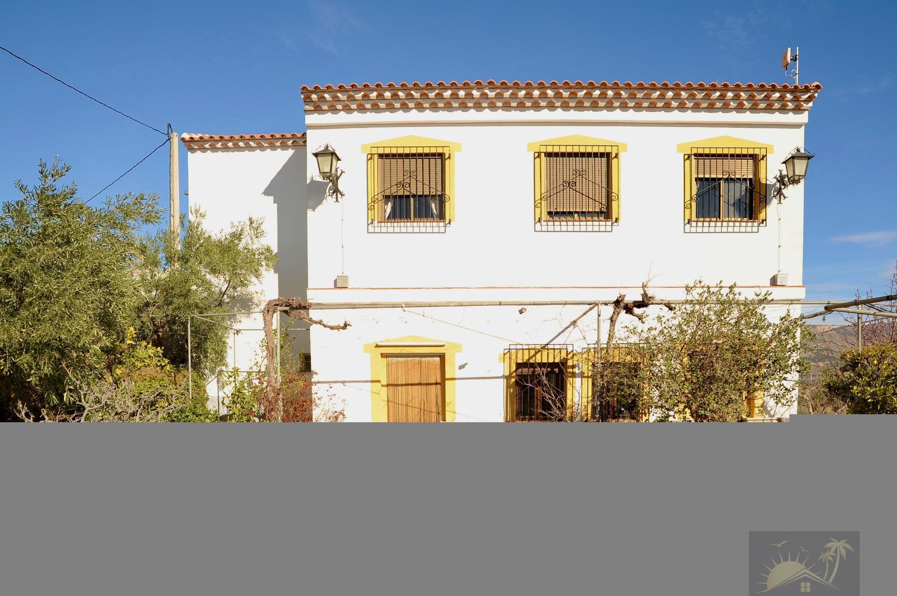 For sale of house in Vélez-Rubio