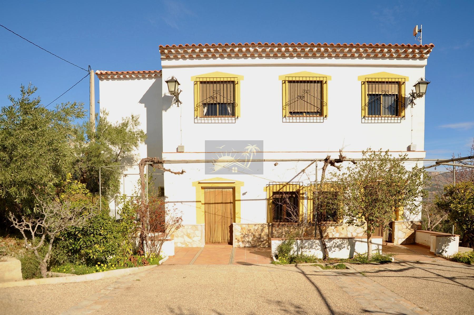 For sale of house in Vélez-Rubio