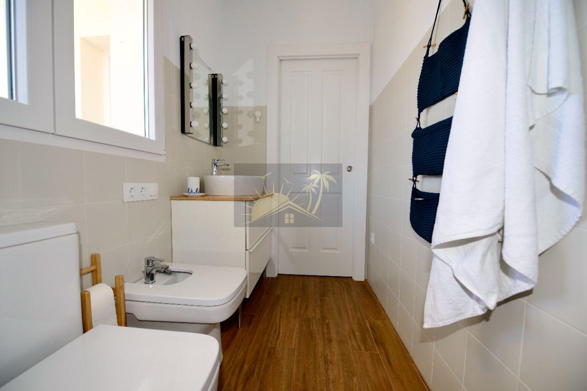 For sale of house in Vélez-Rubio