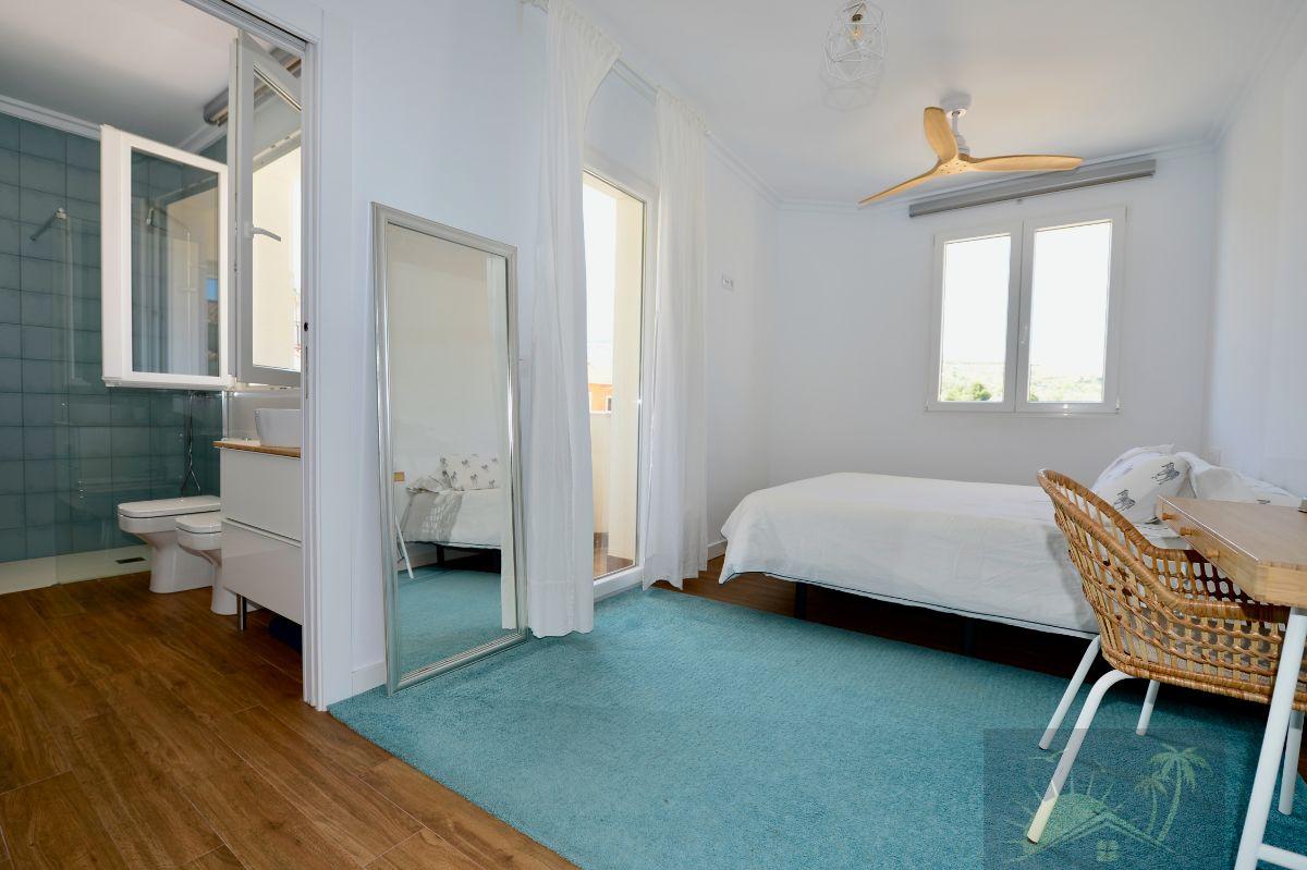 For sale of house in Vélez-Rubio