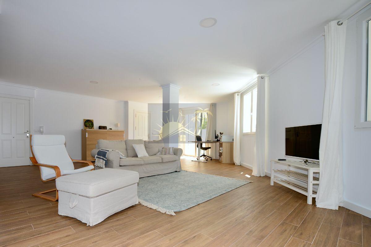For sale of house in Vélez-Rubio