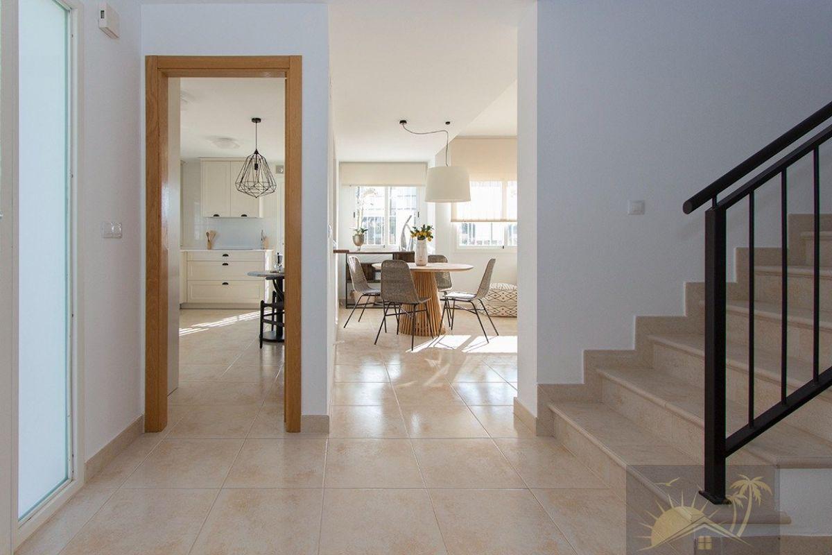 For sale of villa in Lorca