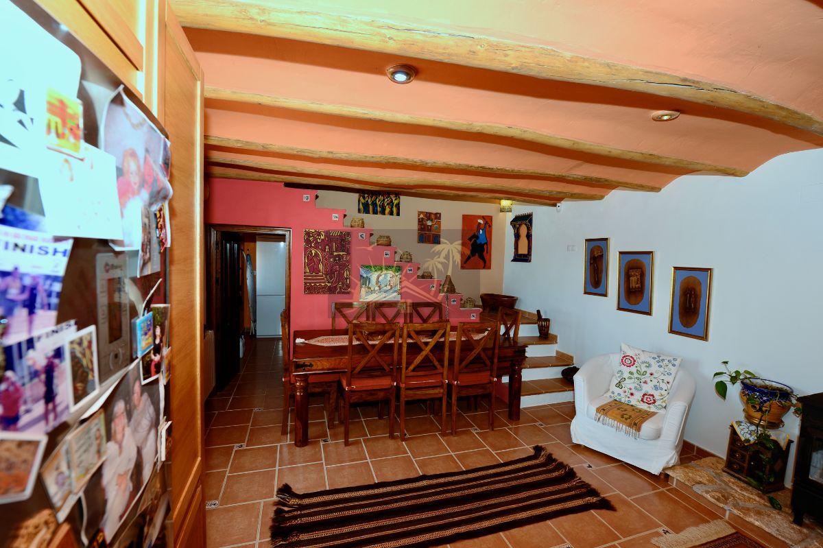 For sale of villa in Cúllar